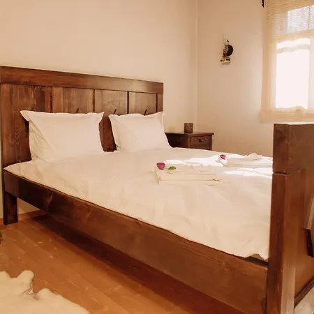 Guest house Koertoeves Guest Village Varghis