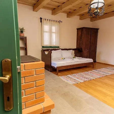 Guest house Koertoeves Guest Village *